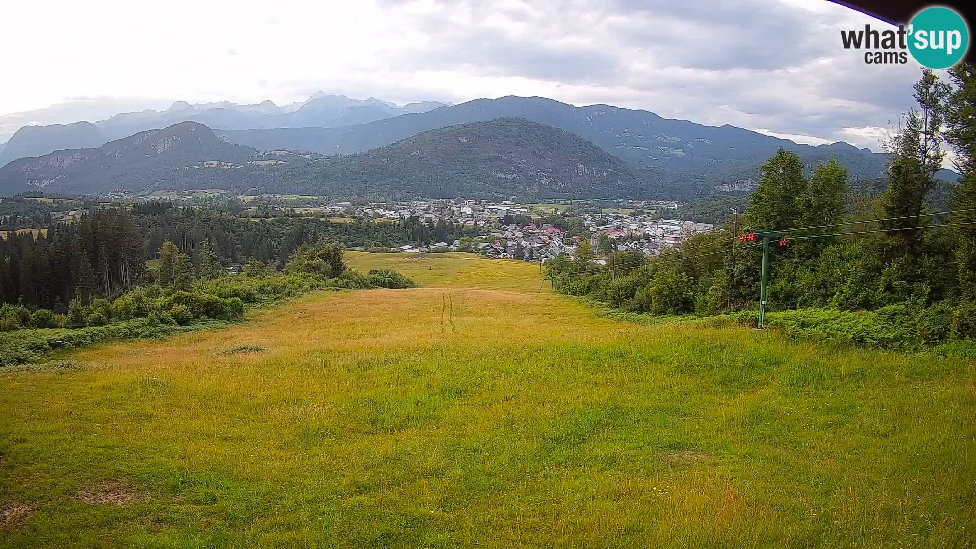 Kamera uživo Bohinjska Bistrica – Pogled u stvarnom vremenu sa skijališta Kozji Hrbet