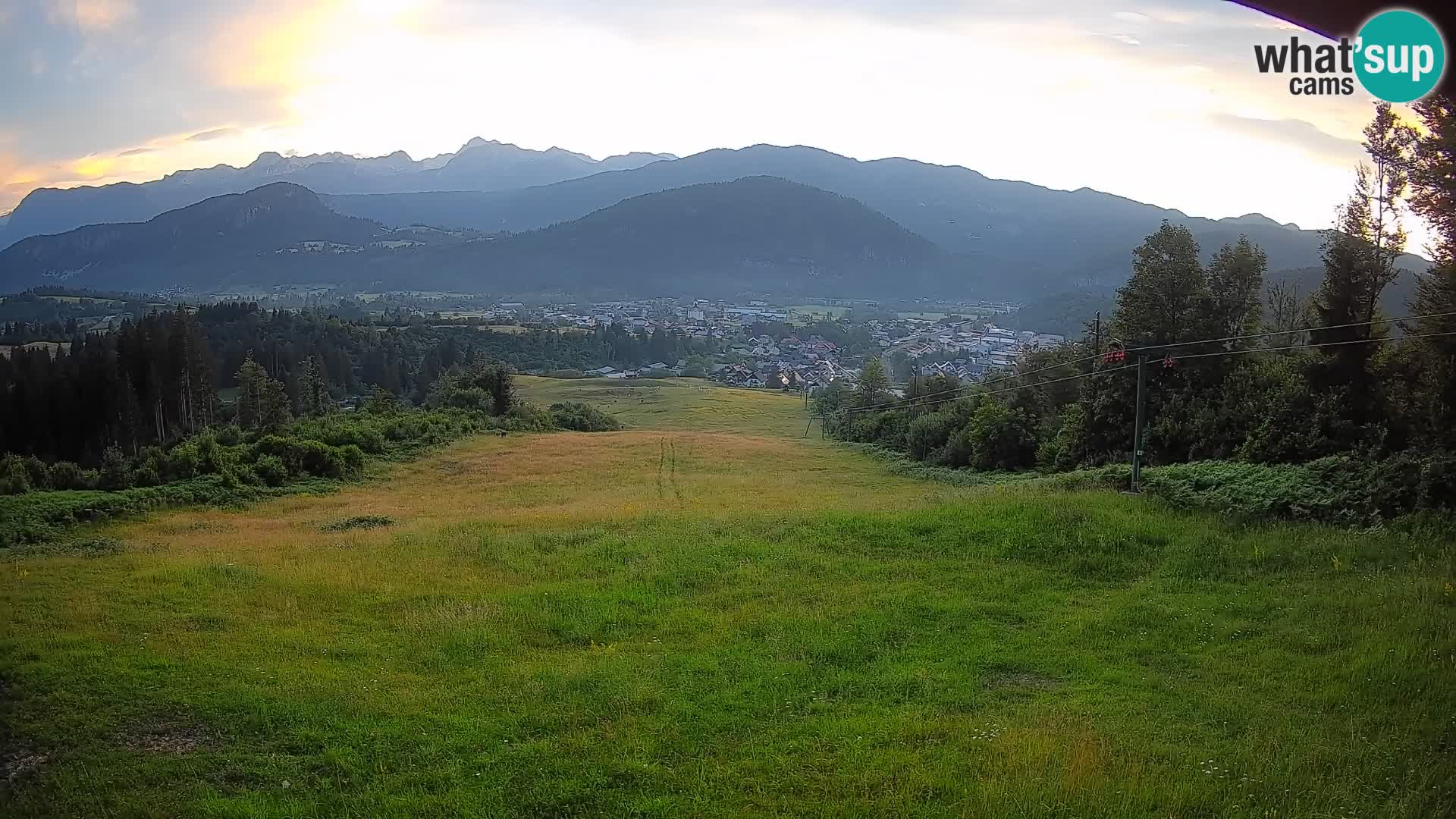 Spletna kamera Bohinjska Bistrica – Pogled v živo s smučišča Kozji Hrbet