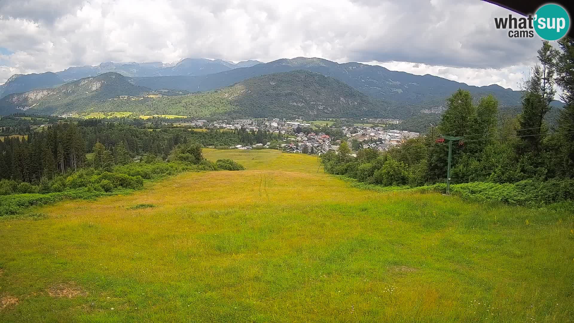 Kamera uživo Bohinjska Bistrica – Pogled u stvarnom vremenu sa skijališta Kozji Hrbet