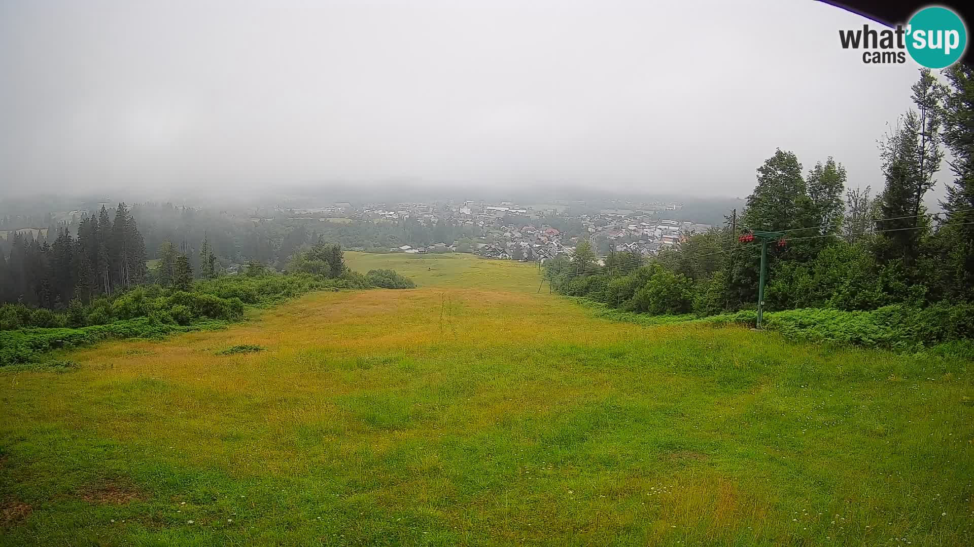 Kamera uživo Bohinjska Bistrica – Pogled u stvarnom vremenu sa skijališta Kozji Hrbet