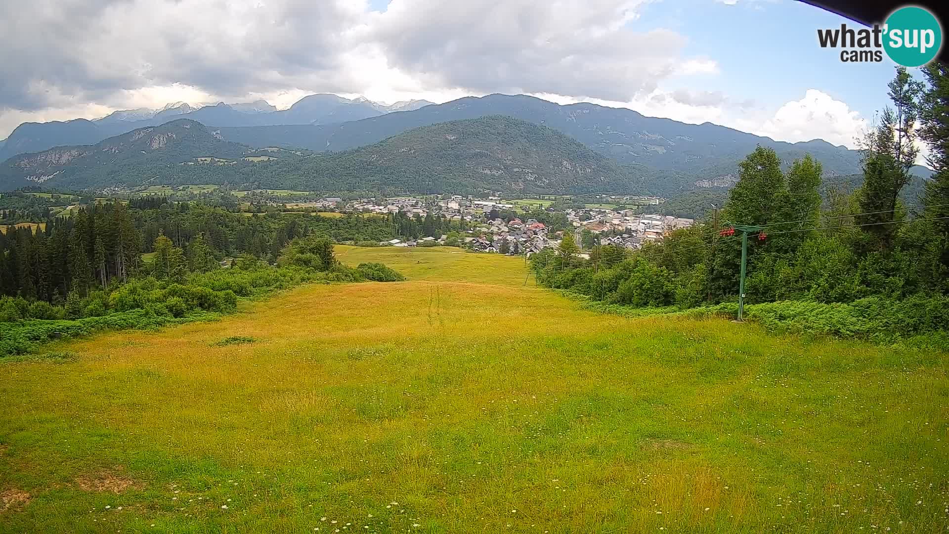 Spletna kamera Bohinjska Bistrica – Pogled v živo s smučišča Kozji Hrbet