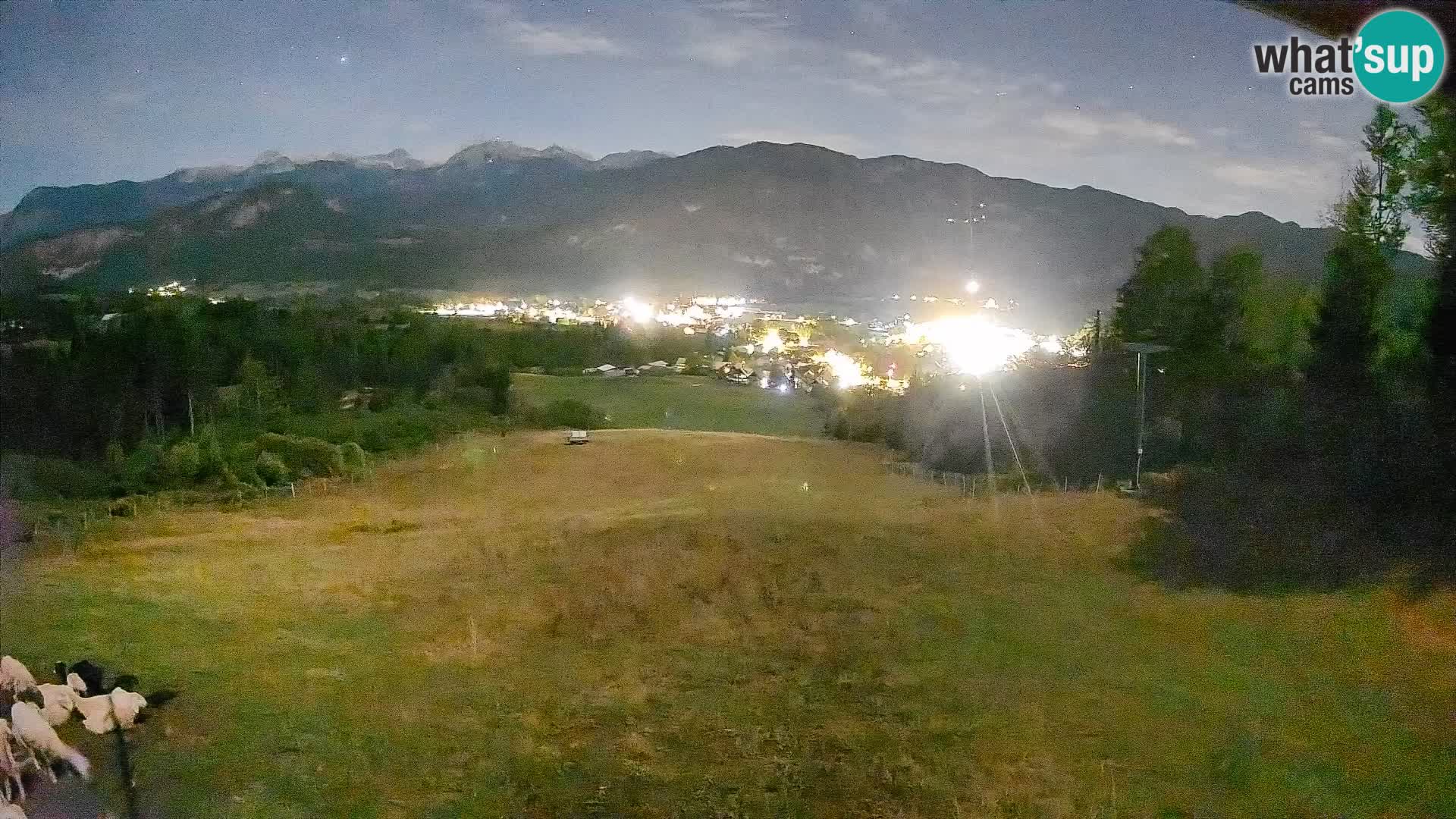 Kamera uživo Bohinjska Bistrica – Pogled u stvarnom vremenu sa skijališta Kozji Hrbet