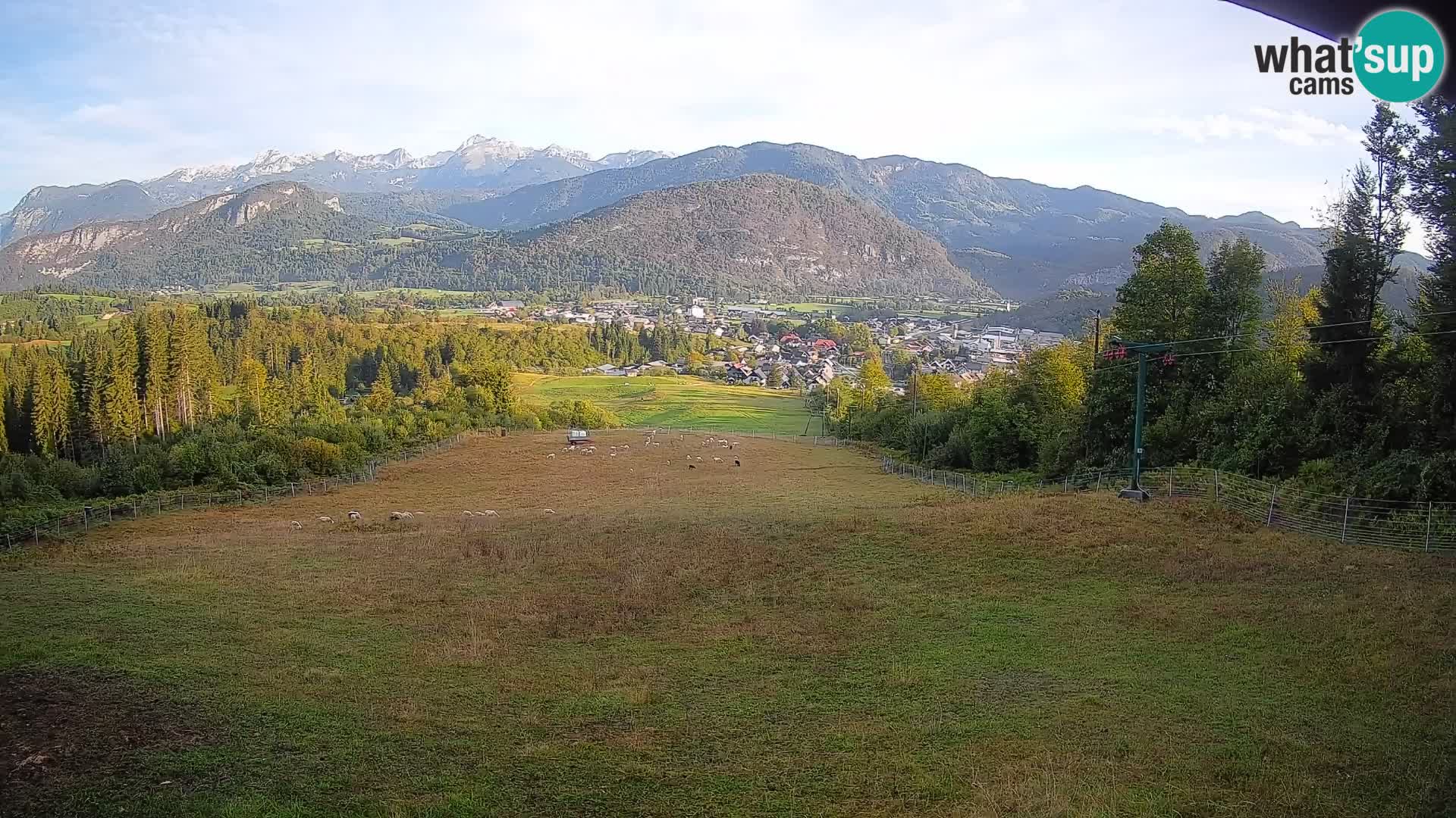 Kamera uživo Bohinjska Bistrica – Pogled u stvarnom vremenu sa skijališta Kozji Hrbet