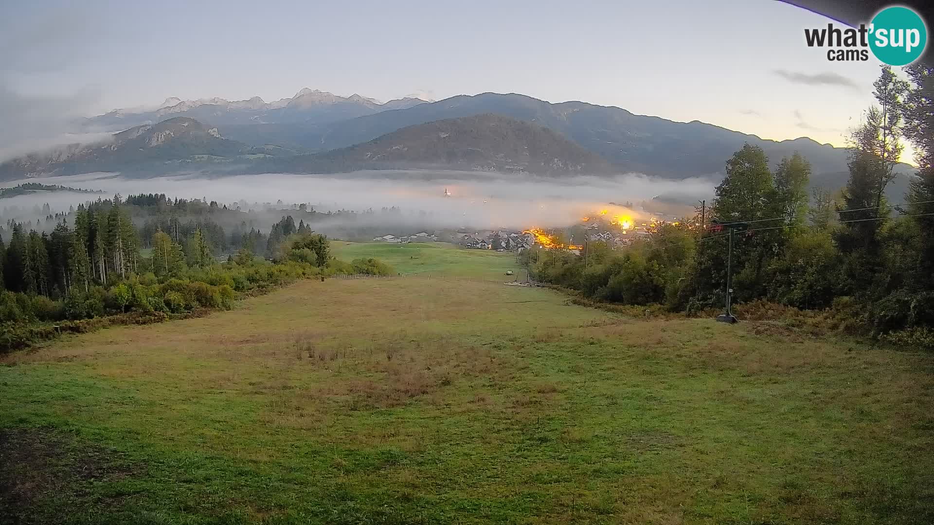 Kamera uživo Bohinjska Bistrica – Pogled u stvarnom vremenu sa skijališta Kozji Hrbet
