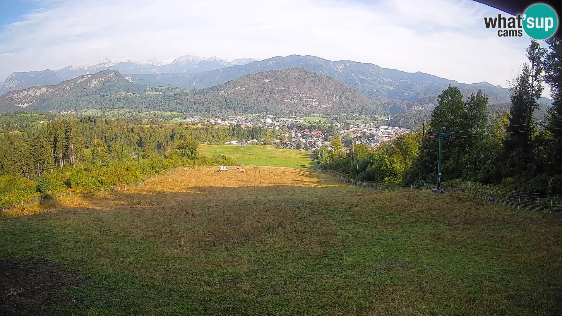 Spletna kamera Bohinjska Bistrica – Pogled v živo s smučišča Kozji Hrbet