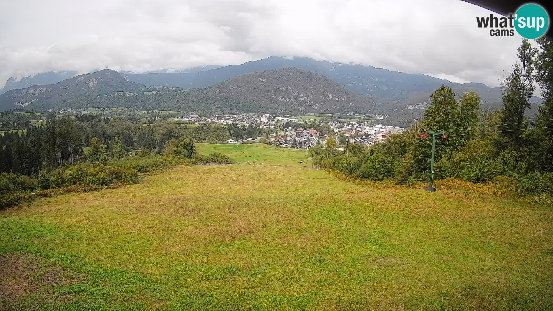 Kamera uživo Bohinjska Bistrica – Pogled u stvarnom vremenu sa skijališta Kozji Hrbet