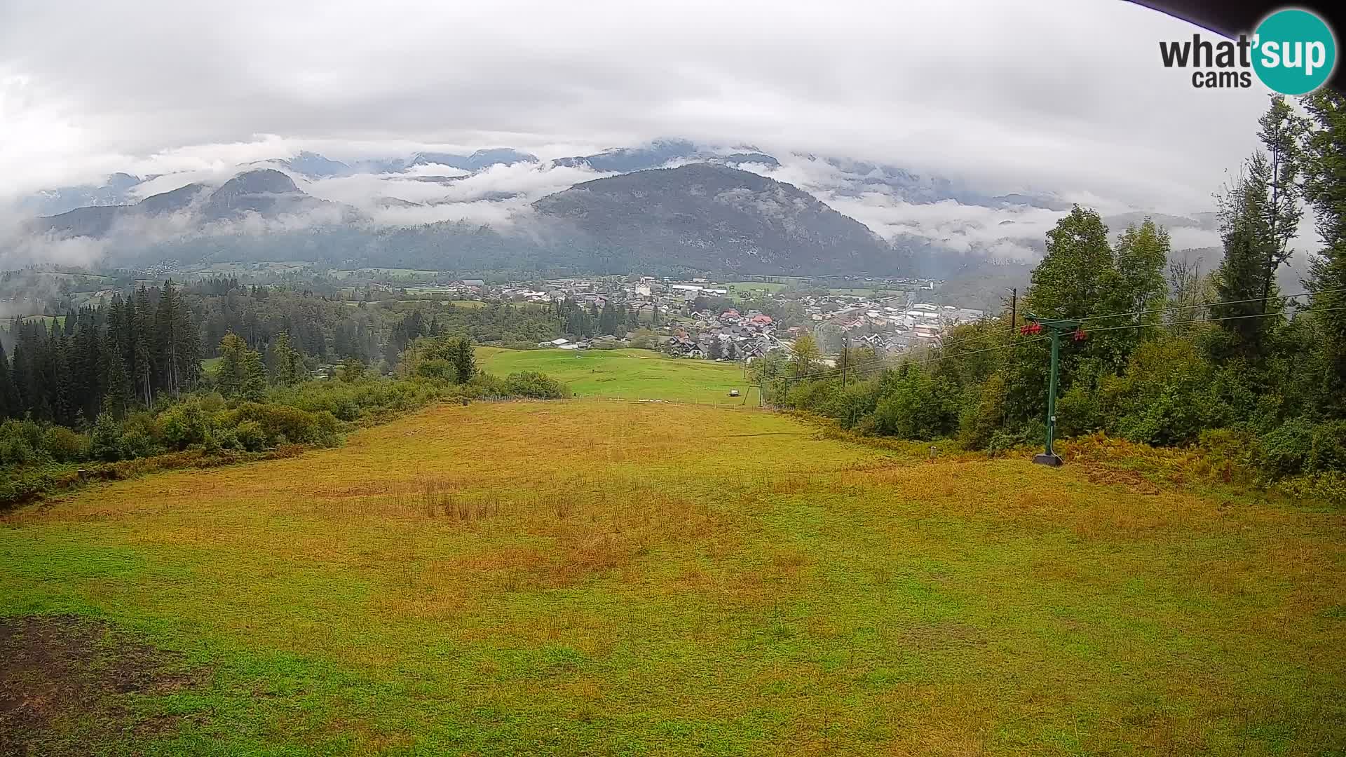Spletna kamera Bohinjska Bistrica – Pogled v živo s smučišča Kozji Hrbet