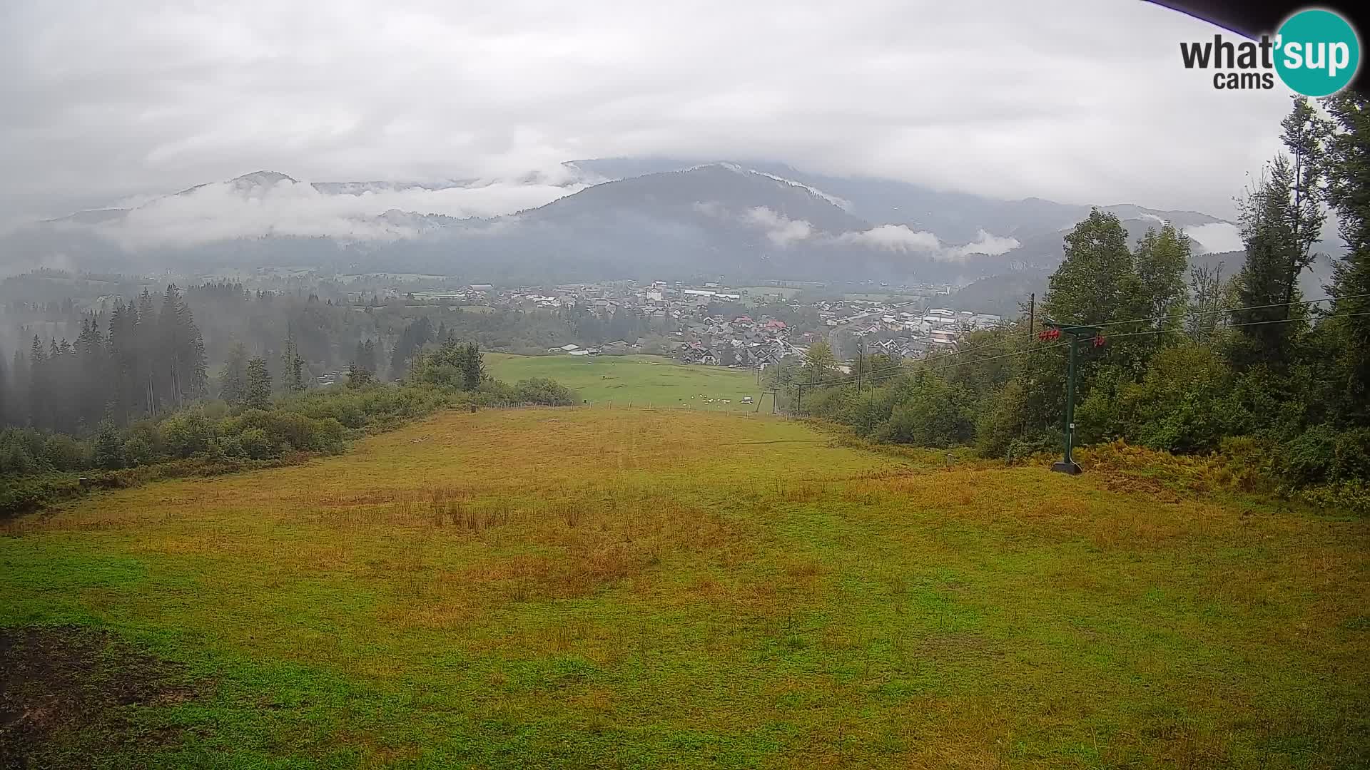 Kamera uživo Bohinjska Bistrica – Pogled u stvarnom vremenu sa skijališta Kozji Hrbet