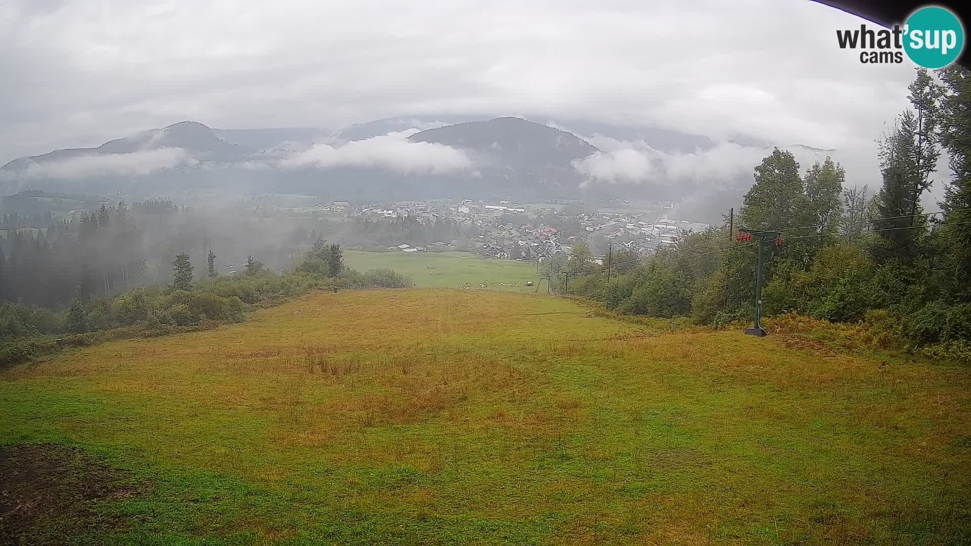 Kamera uživo Bohinjska Bistrica – Pogled u stvarnom vremenu sa skijališta Kozji Hrbet