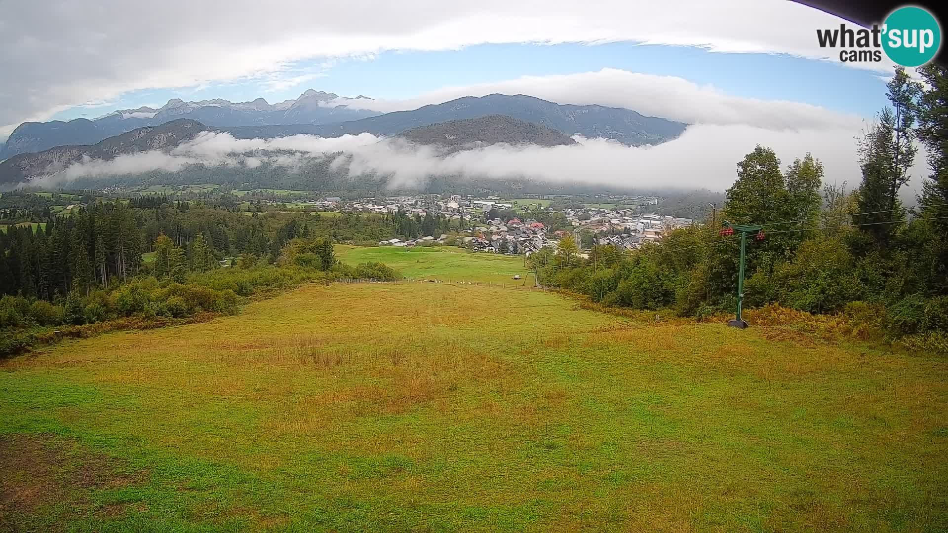 Kamera uživo Bohinjska Bistrica – Pogled u stvarnom vremenu sa skijališta Kozji Hrbet