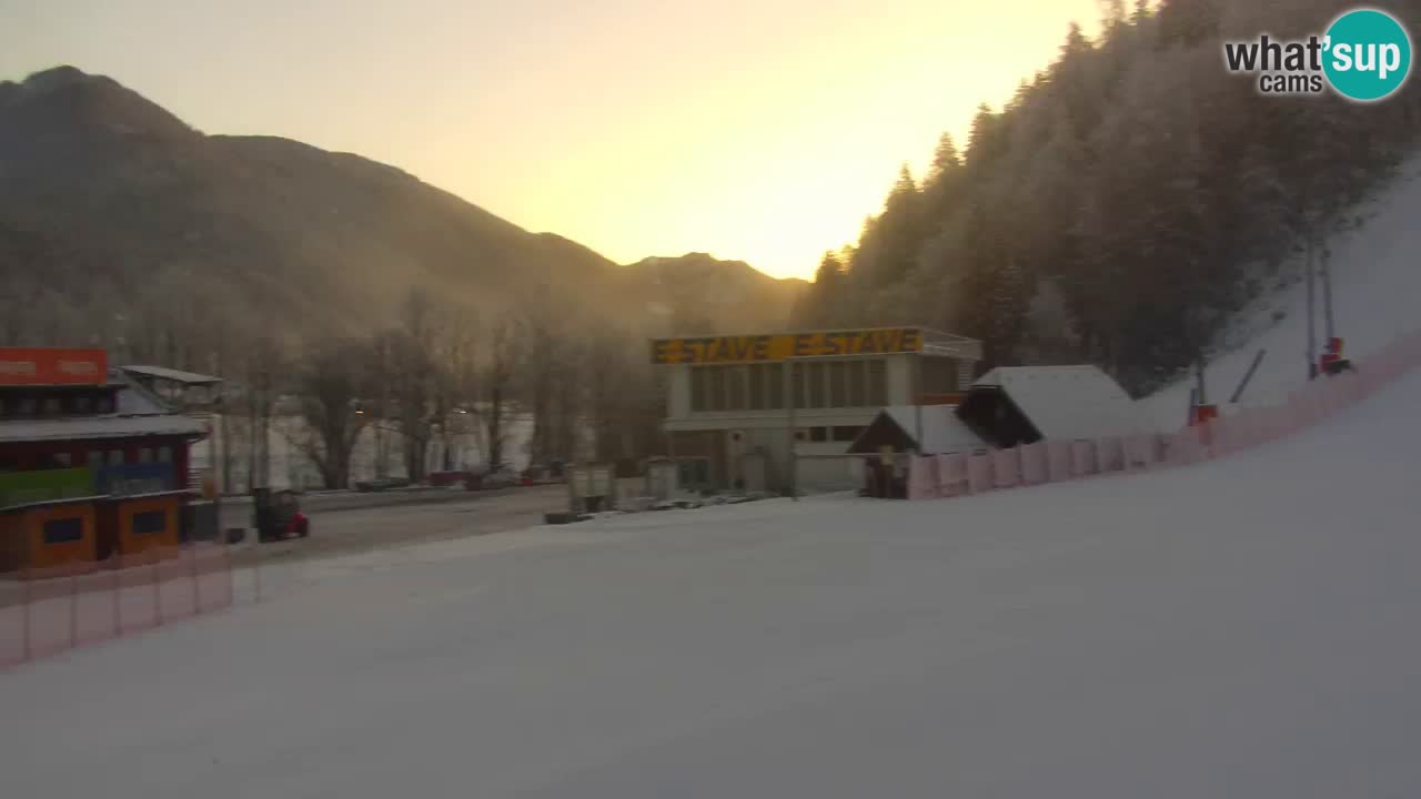 Spletna kamera Podkoren / Kranjska Gora – Poligon in ciljna strmina