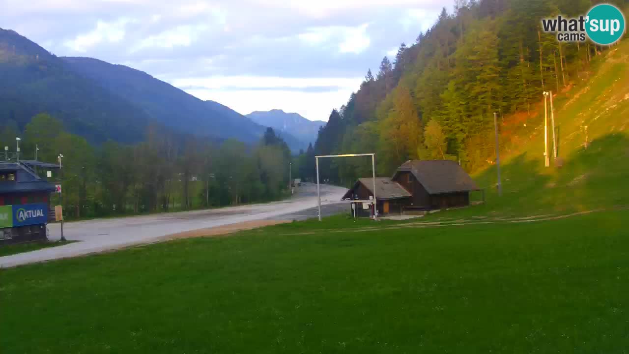 Spletna kamera Podkoren / Kranjska Gora – Poligon in ciljna strmina