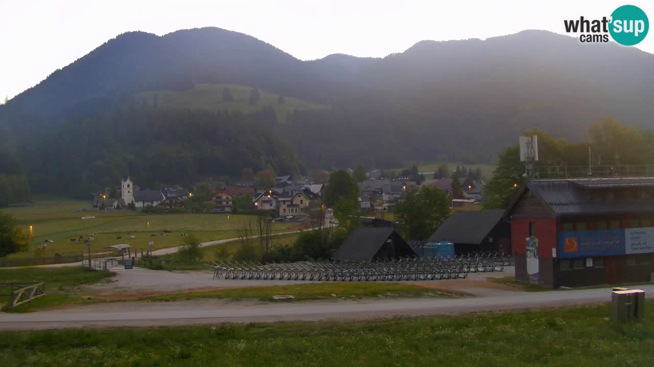 Spletna kamera Podkoren / Kranjska Gora – Poligon in ciljna strmina