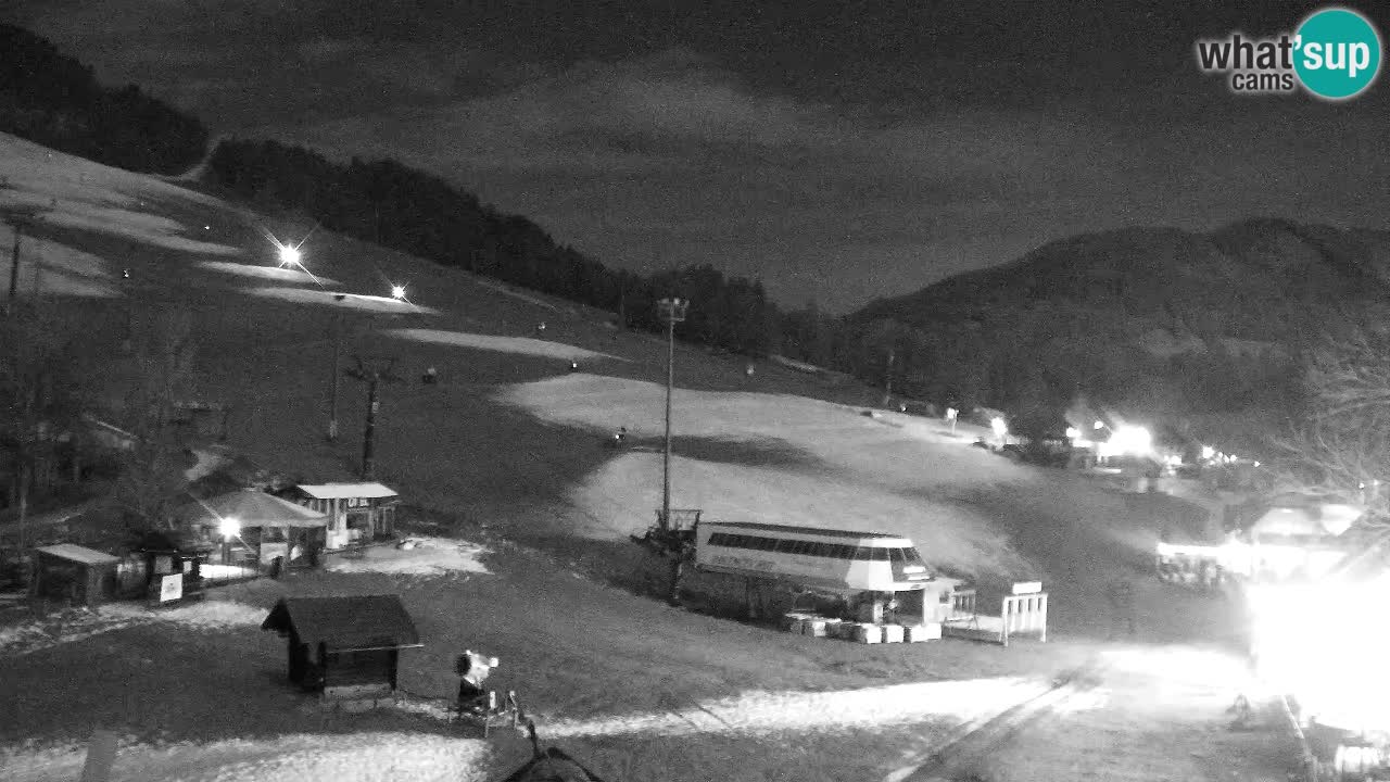 Webcam Kranjska Gora SKI – panoramica Piste centrali