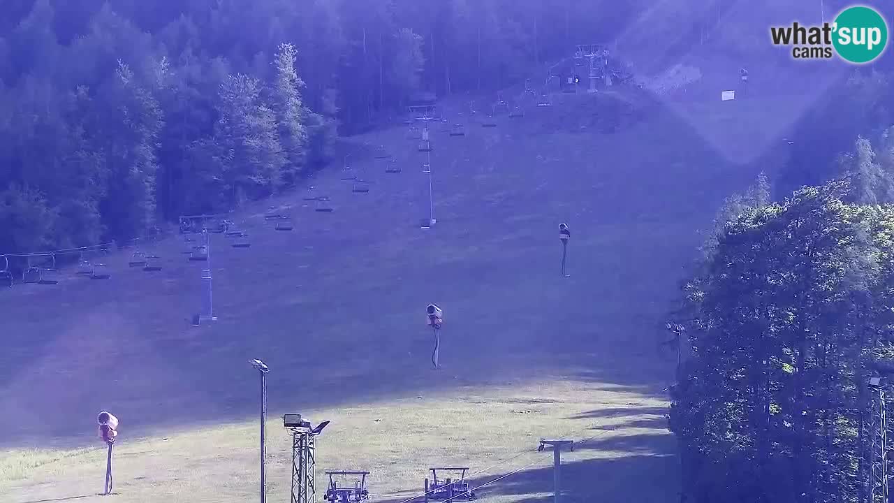 Web kamera Kranjska Gora Skijalište | Proge Mojca in Kekec