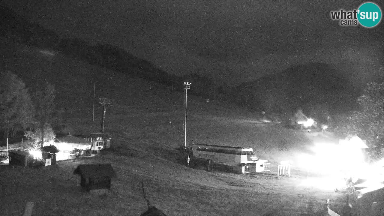 Web kamera Kranjska Gora Skijalište | Proge Mojca in Kekec