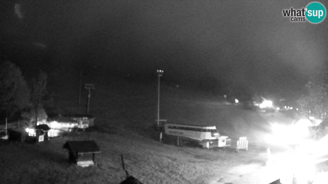 Web kamera Kranjska Gora Skijalište | Proge Mojca in Kekec