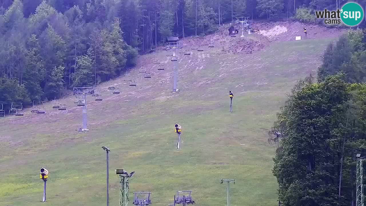 Web kamera Kranjska Gora Skijalište | Proge Mojca in Kekec