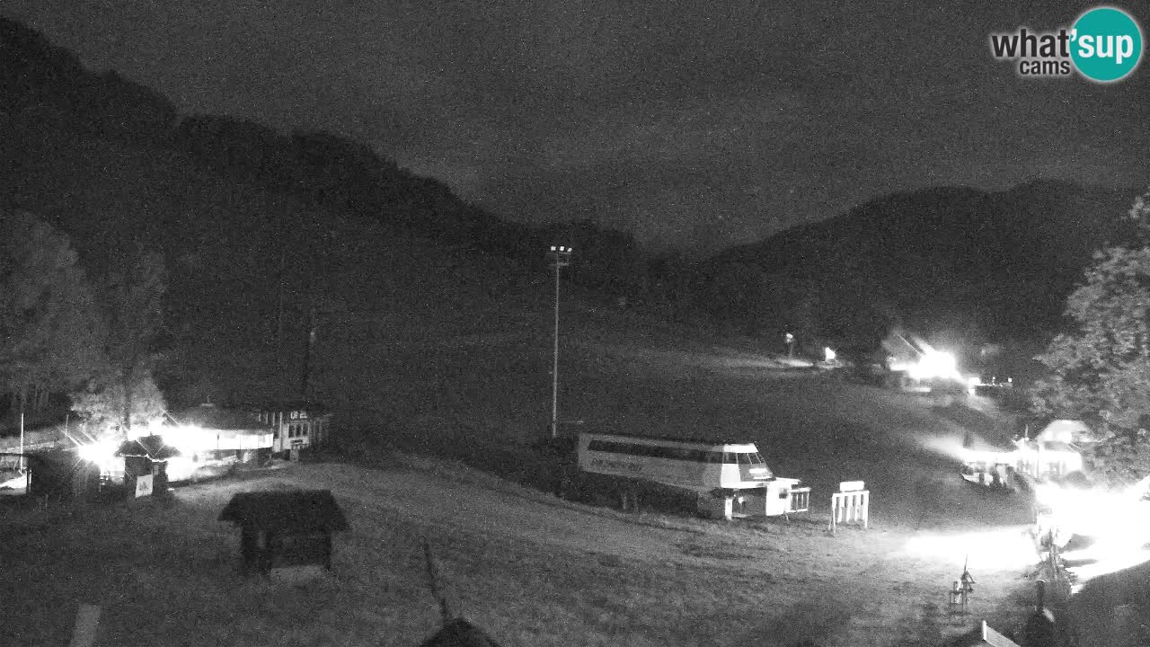 Webcam Kranjska Gora SKI – panoramica Piste centrali