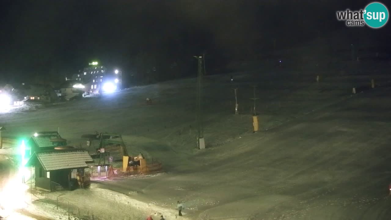 Web kamera Kranjska Gora Skijalište | Proge Mojca in Kekec