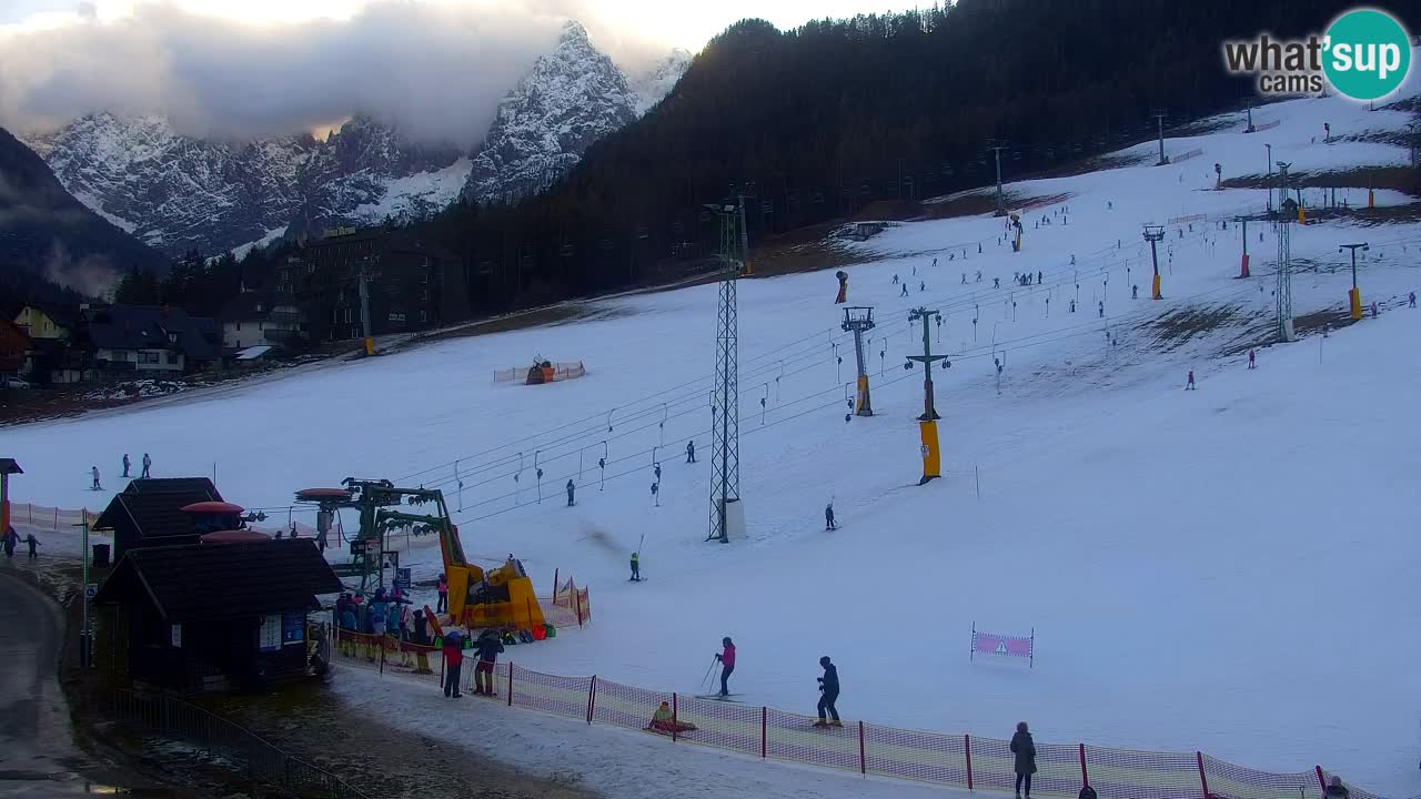 Webcam Kranjska Gora SKI – panoramica Piste centrali