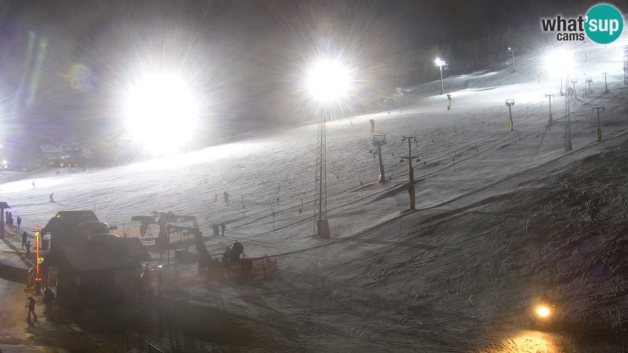Web kamera Kranjska Gora Skijalište | Proge Mojca in Kekec
