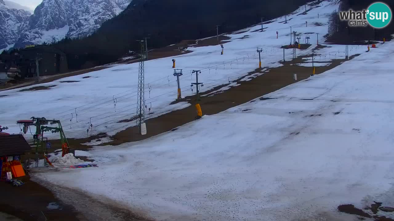 Web kamera Kranjska Gora Skijalište | Proge Mojca in Kekec