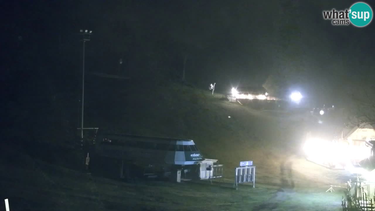 Web kamera Kranjska Gora Skijalište | Proge Mojca in Kekec