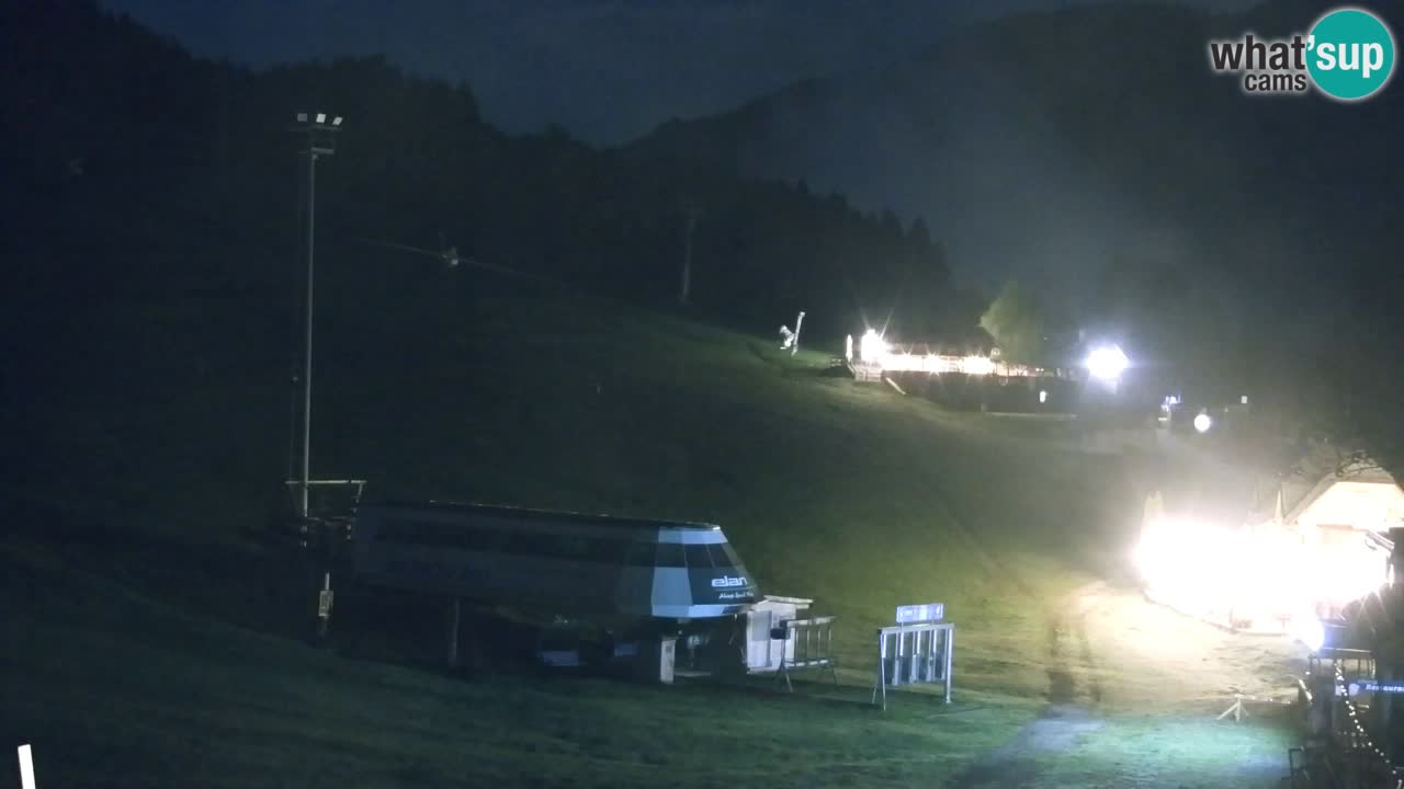 Web kamera Kranjska Gora Skijalište | Proge Mojca in Kekec