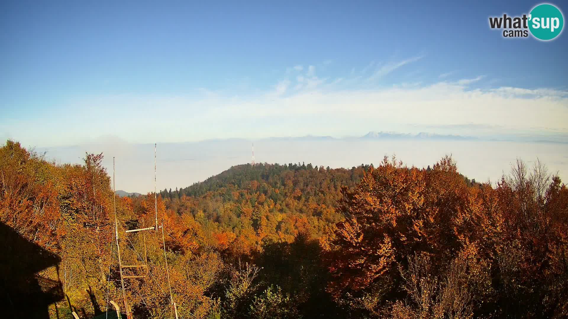 Krim Web cam Berghütte | Blick auf Ljubljana – Slowenien