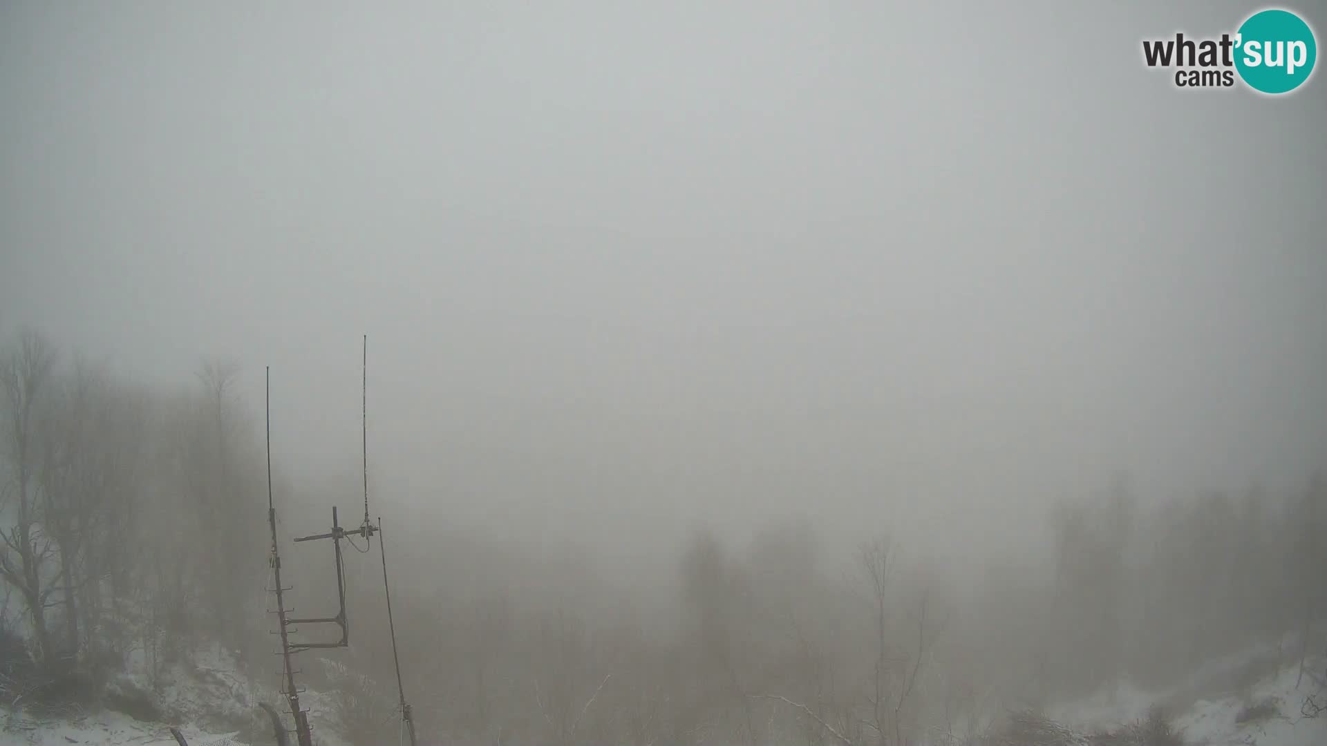 Krim Web cam Berghütte | Blick auf Ljubljana – Slowenien