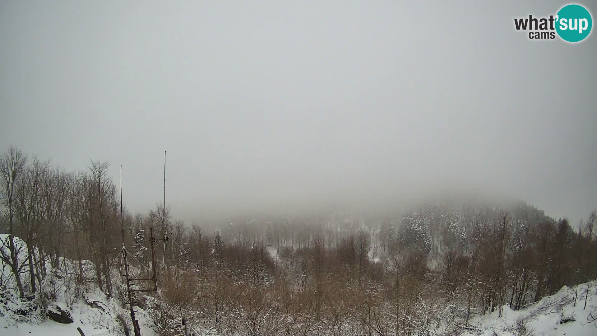 Krim Web cam Berghütte | Blick auf Ljubljana – Slowenien