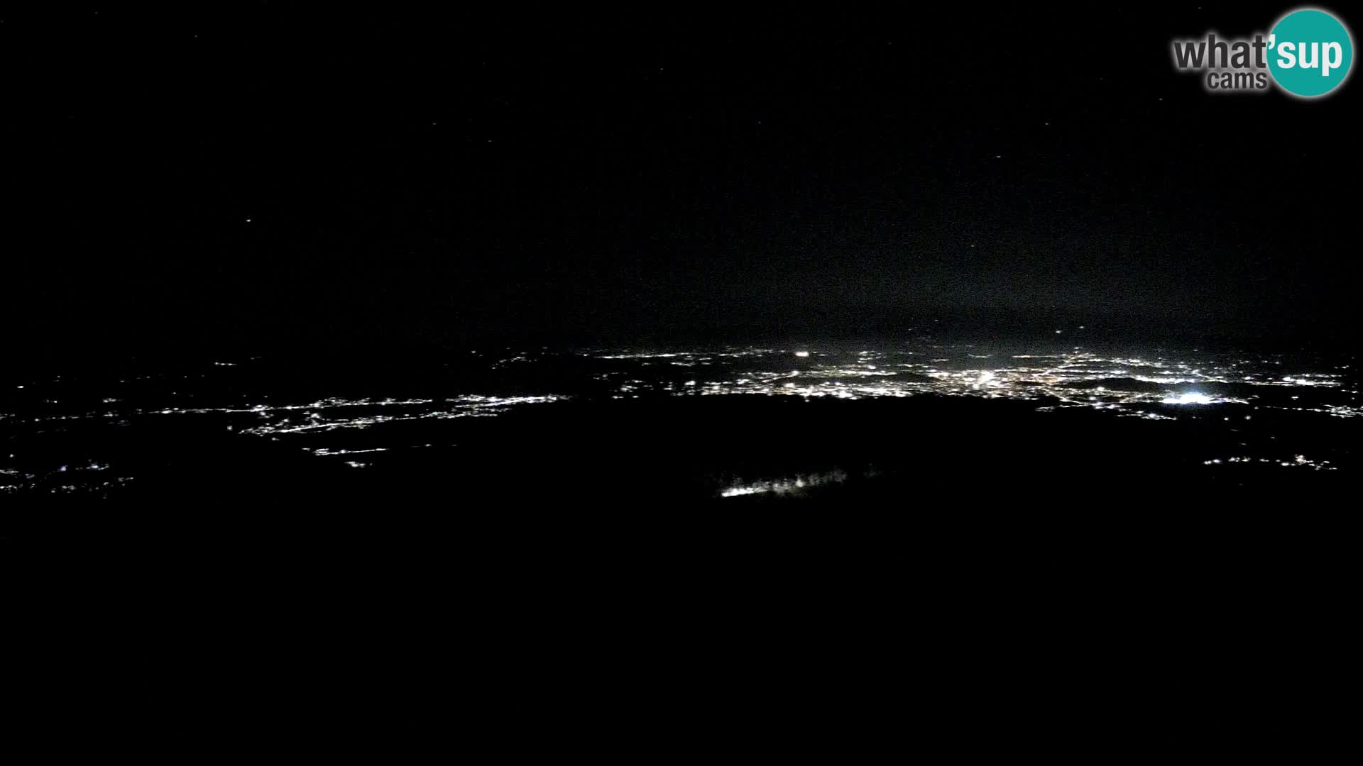 Krim Web cam Berghütte | Blick auf Ljubljana – Slowenien