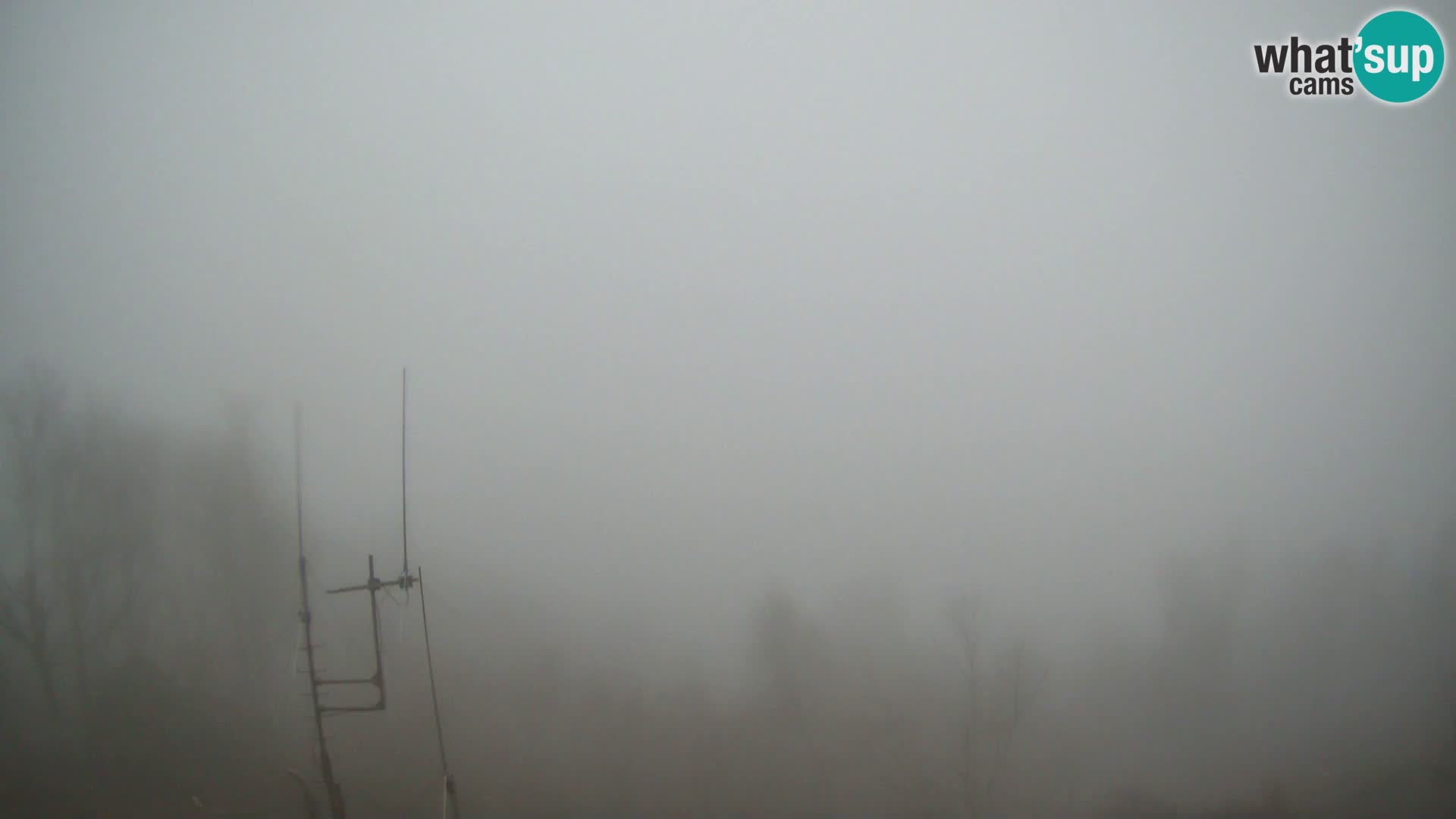 Krim Web cam Berghütte | Blick auf Ljubljana – Slowenien