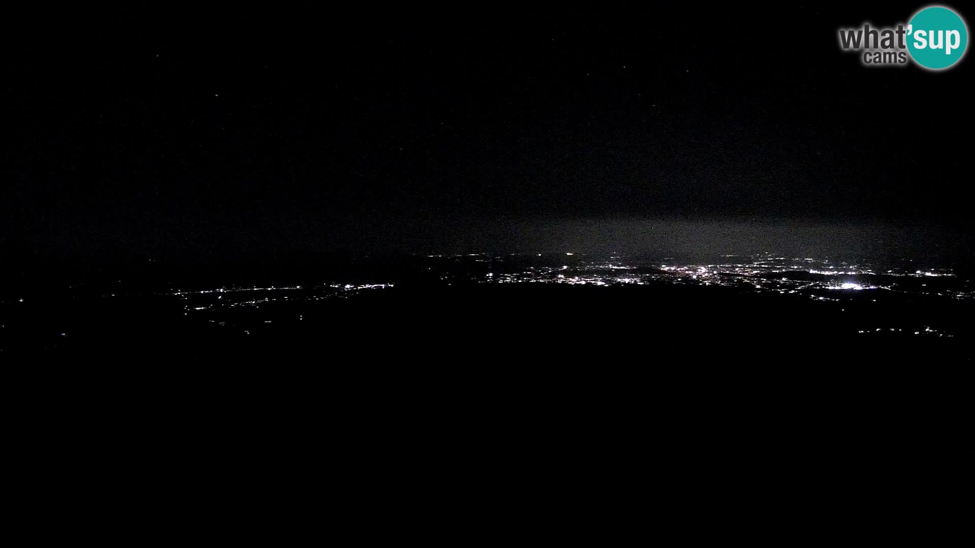 Krim webcam mountain hut | view to Ljubljana – Slovenia