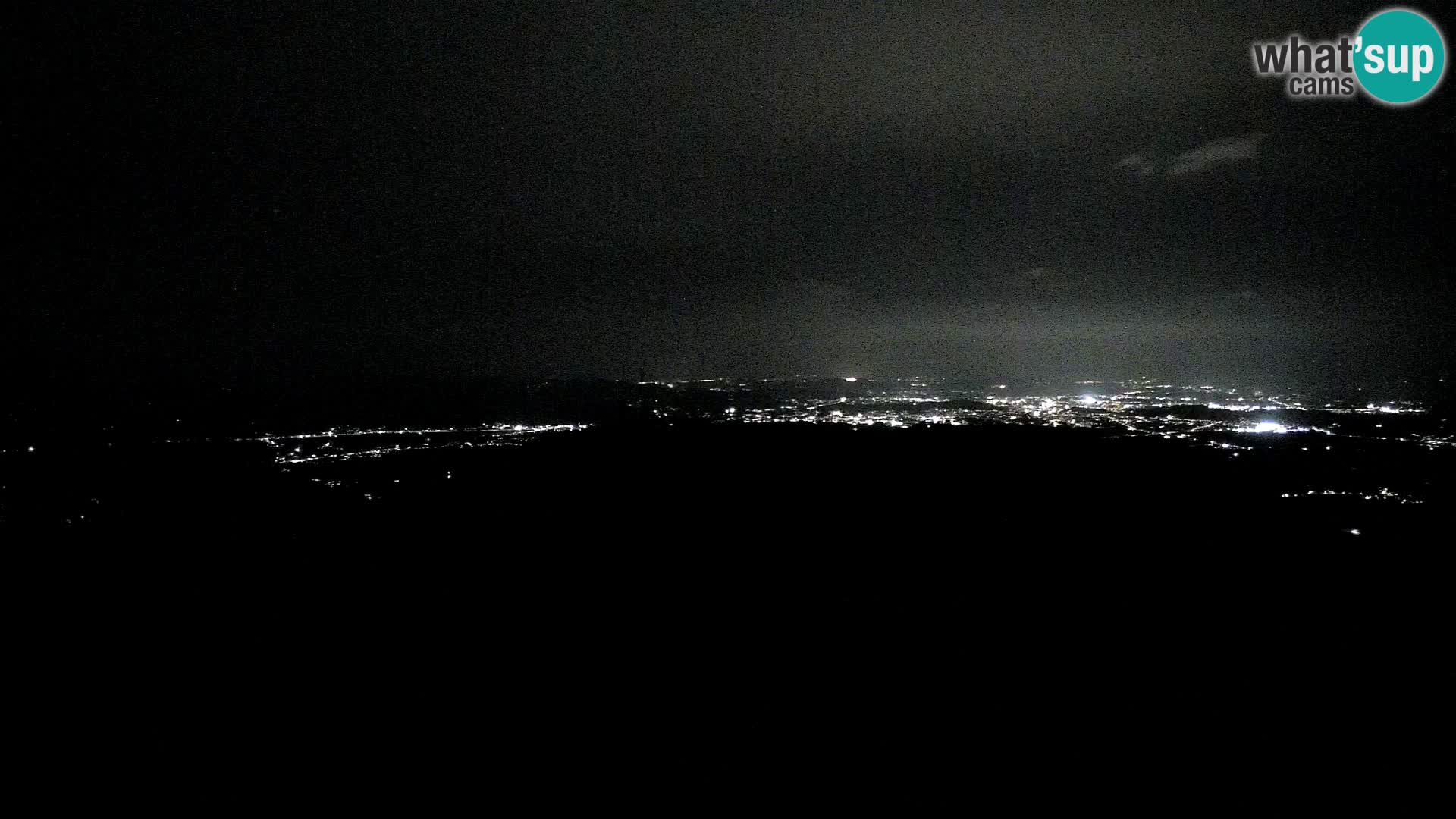 Krim camera refugio de montaña | Vistas a Ljubljana – Eslovenia