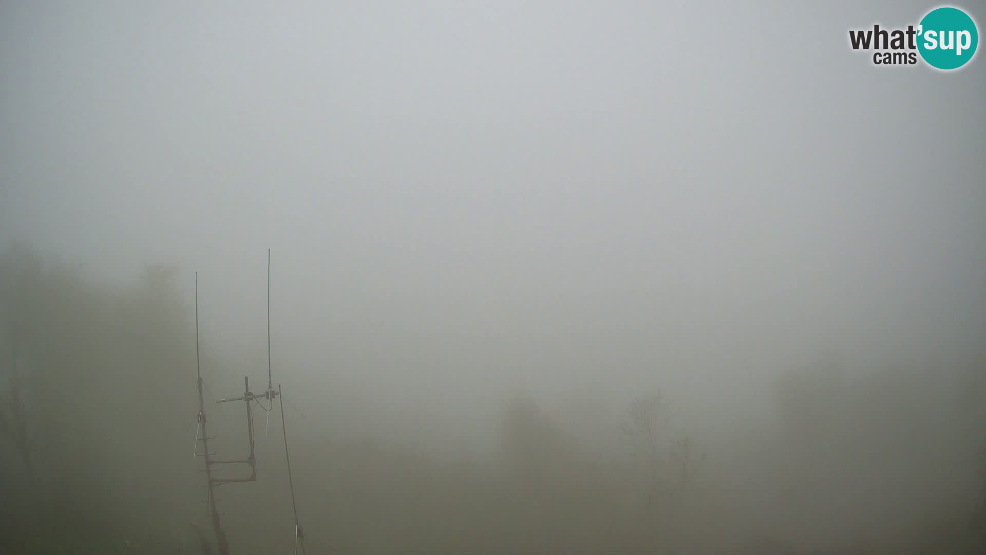 Krim webcam mountain hut | view to Ljubljana – Slovenia