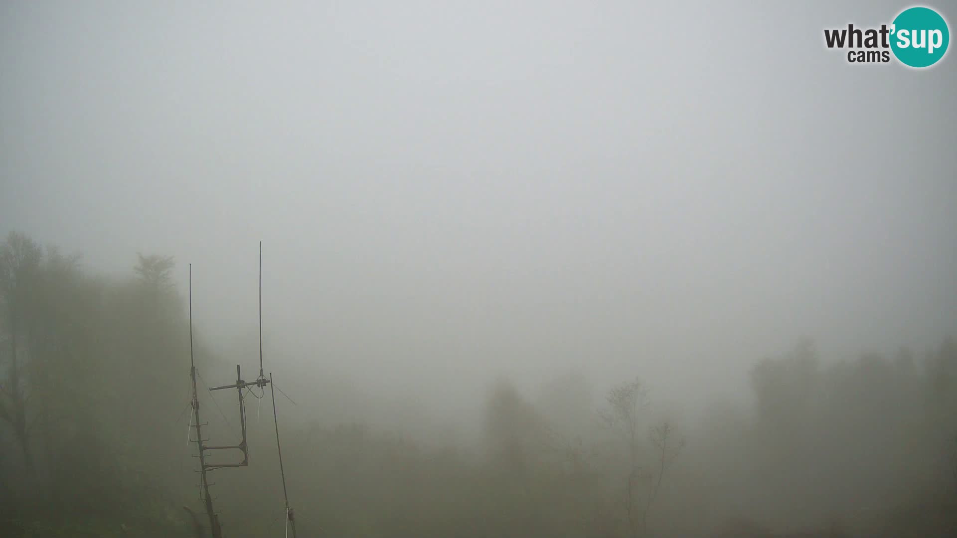 Krim Web cam Berghütte | Blick auf Ljubljana – Slowenien