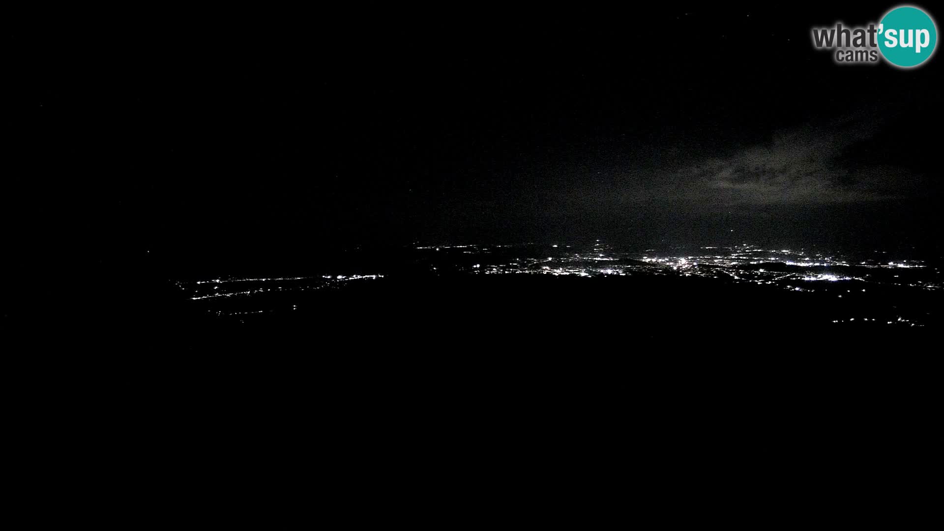 Krim Web cam Berghütte | Blick auf Ljubljana – Slowenien