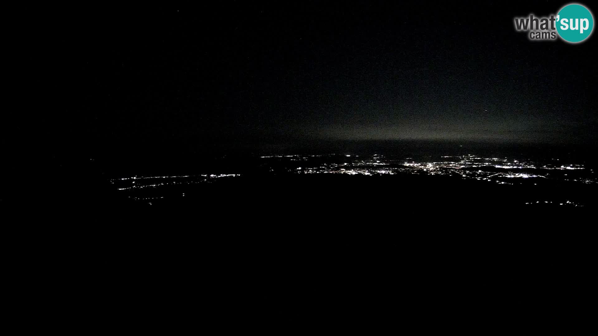 Krim Web cam Berghütte | Blick auf Ljubljana – Slowenien