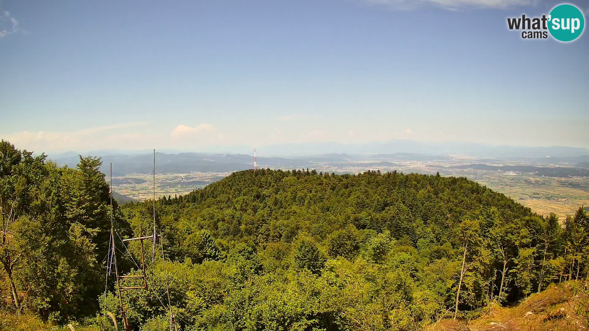 Krim Web cam Berghütte | Blick auf Ljubljana – Slowenien