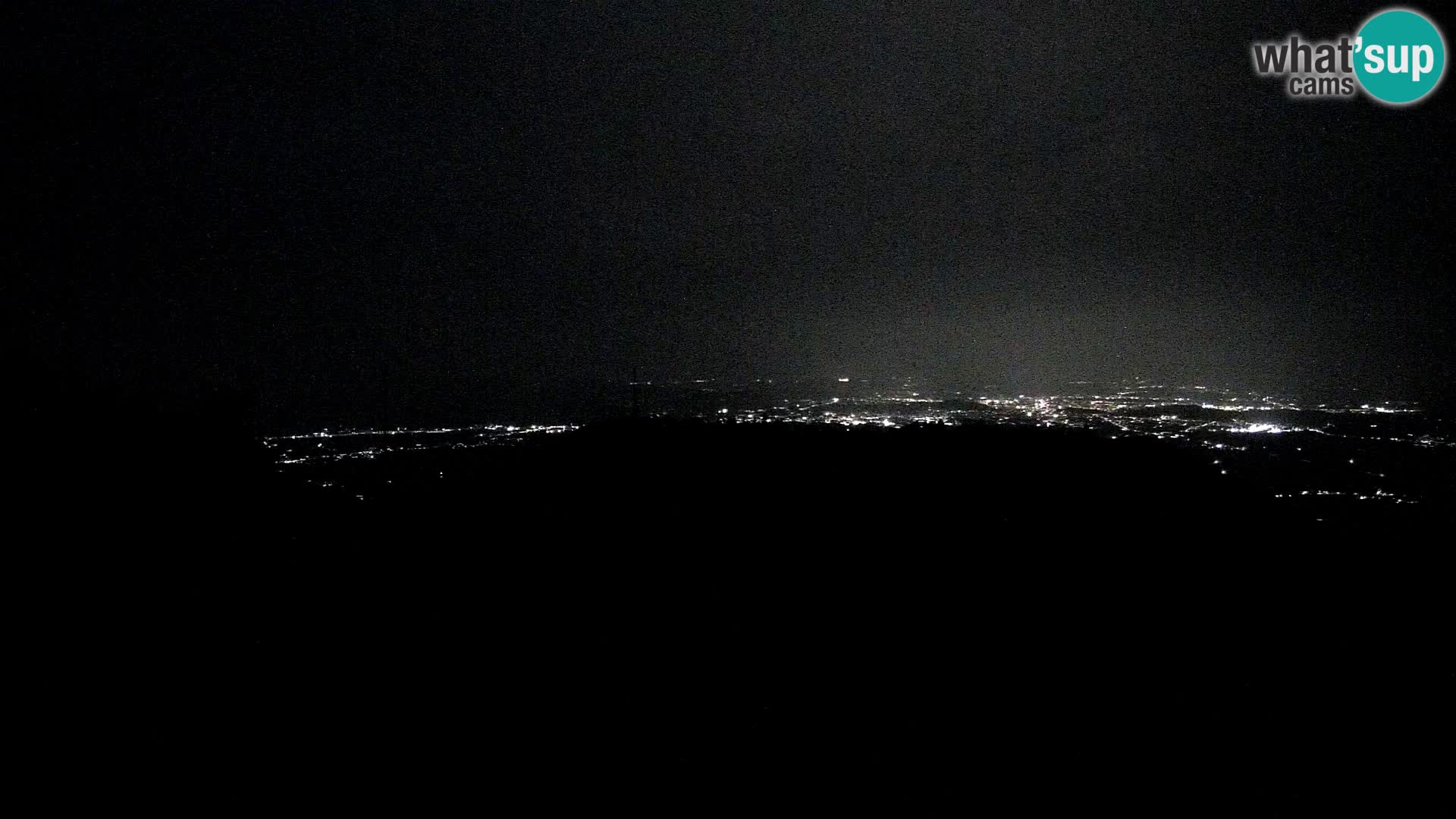 Krim webcam mountain hut | view to Ljubljana – Slovenia