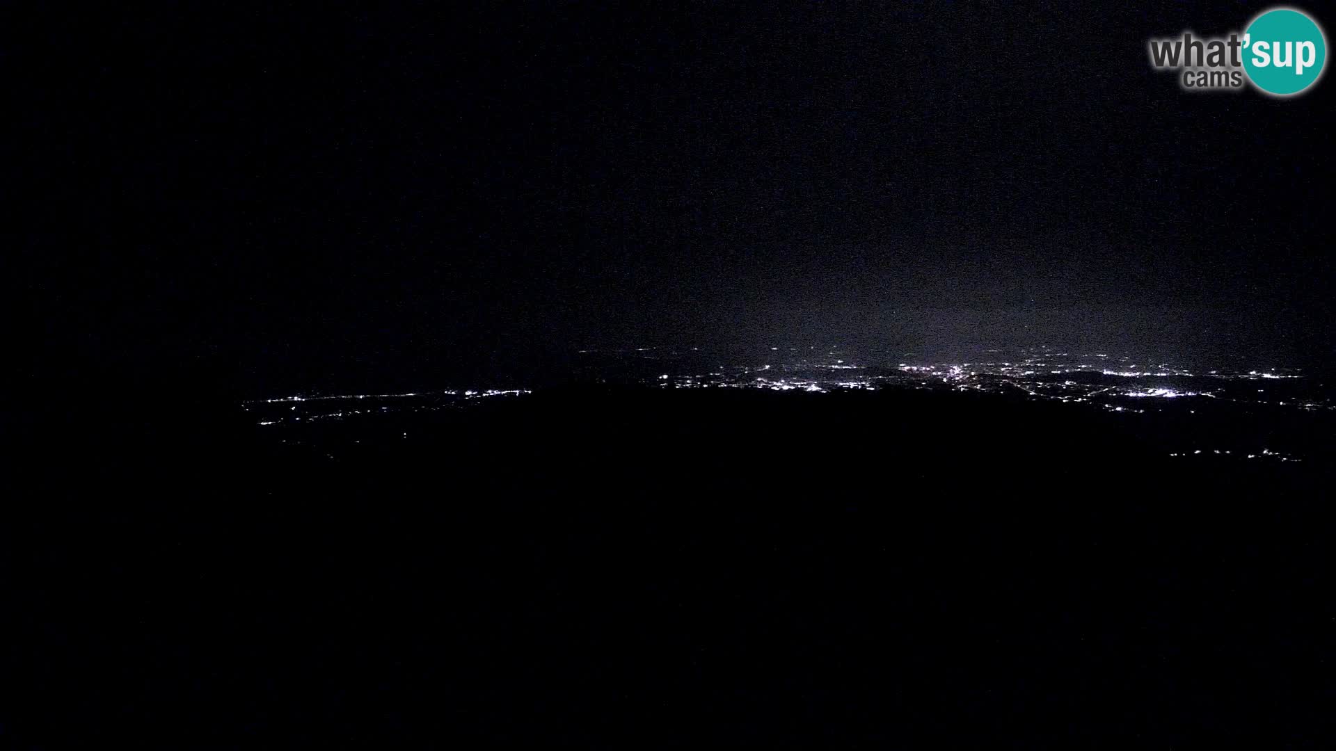 Krim Web cam Berghütte | Blick auf Ljubljana – Slowenien