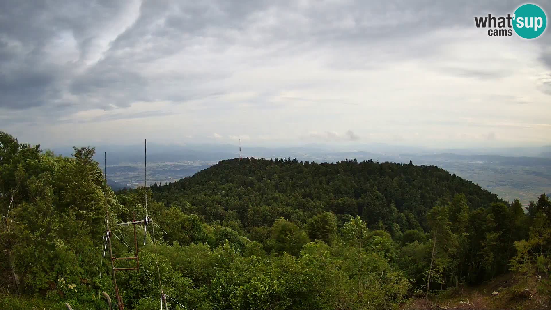 Krim camera refugio de montaña | Vistas a Ljubljana – Eslovenia