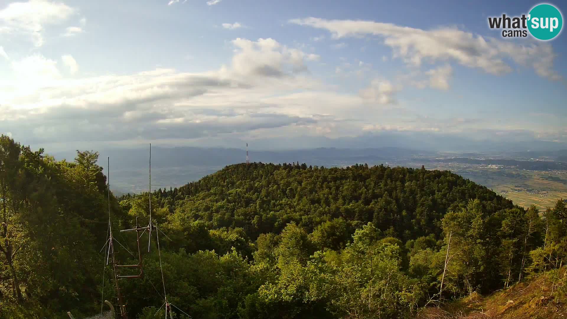 Krim camera refugio de montaña | Vistas a Ljubljana – Eslovenia