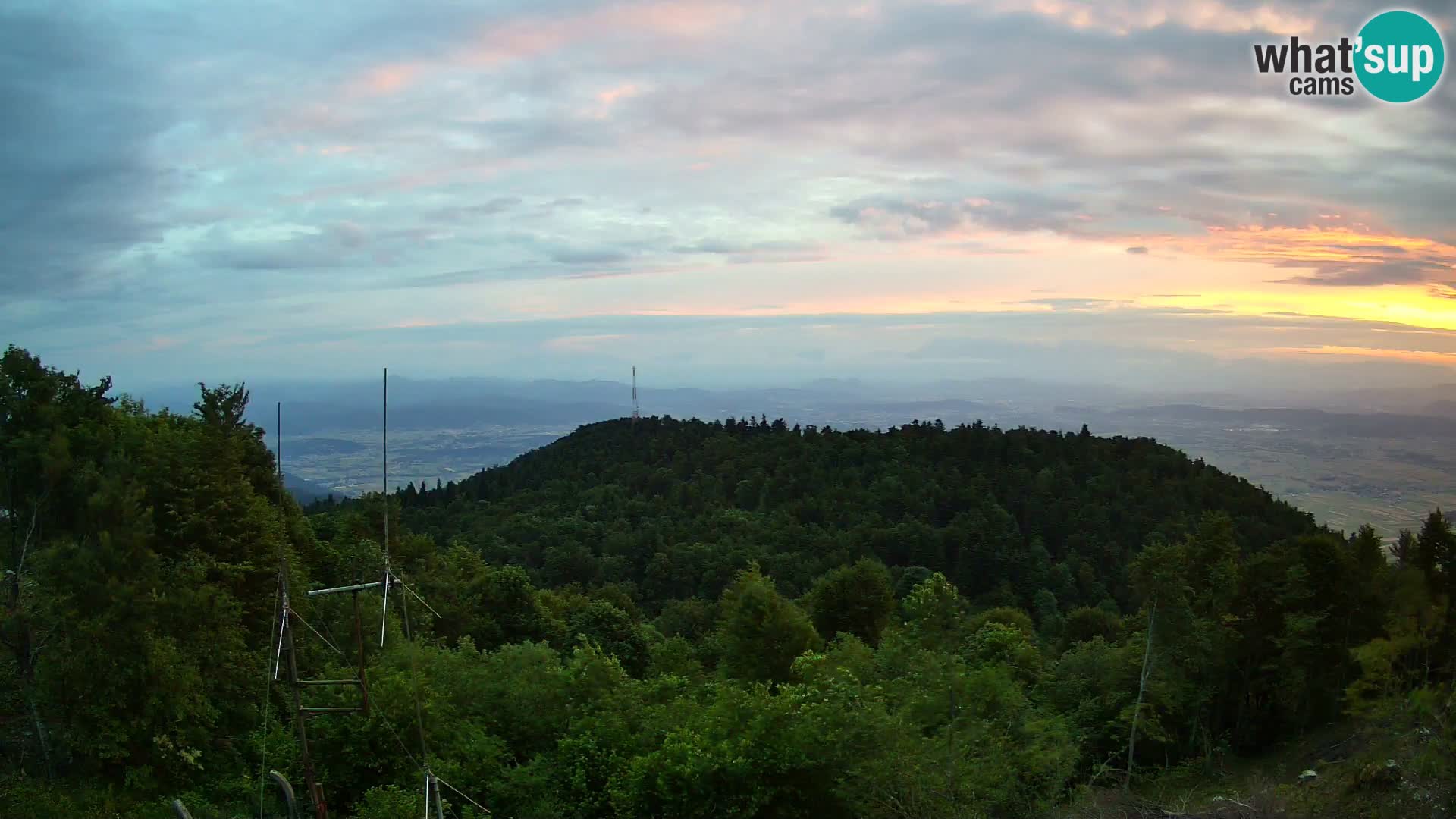 Krim camera refugio de montaña | Vistas a Ljubljana – Eslovenia