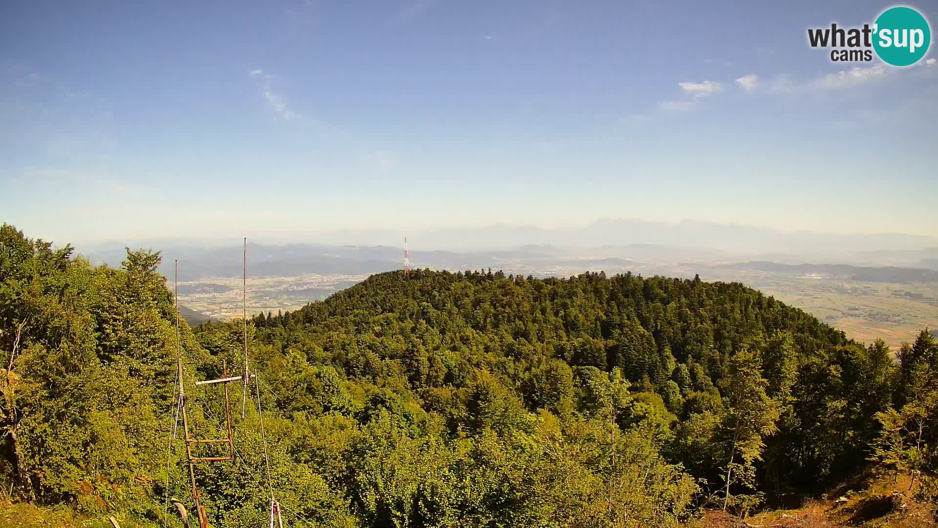 Krim Web cam Berghütte | Blick auf Ljubljana – Slowenien