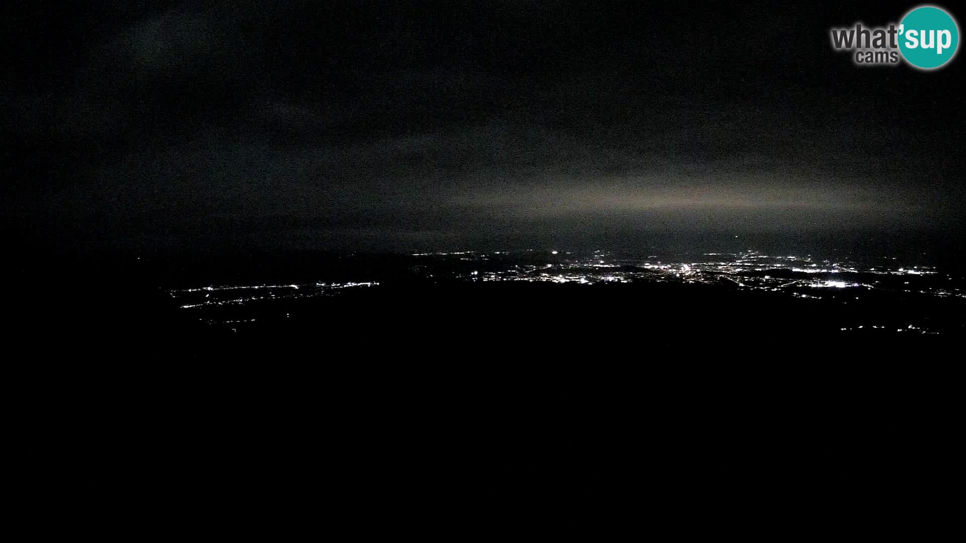 Krim camera refugio de montaña | Vistas a Ljubljana – Eslovenia