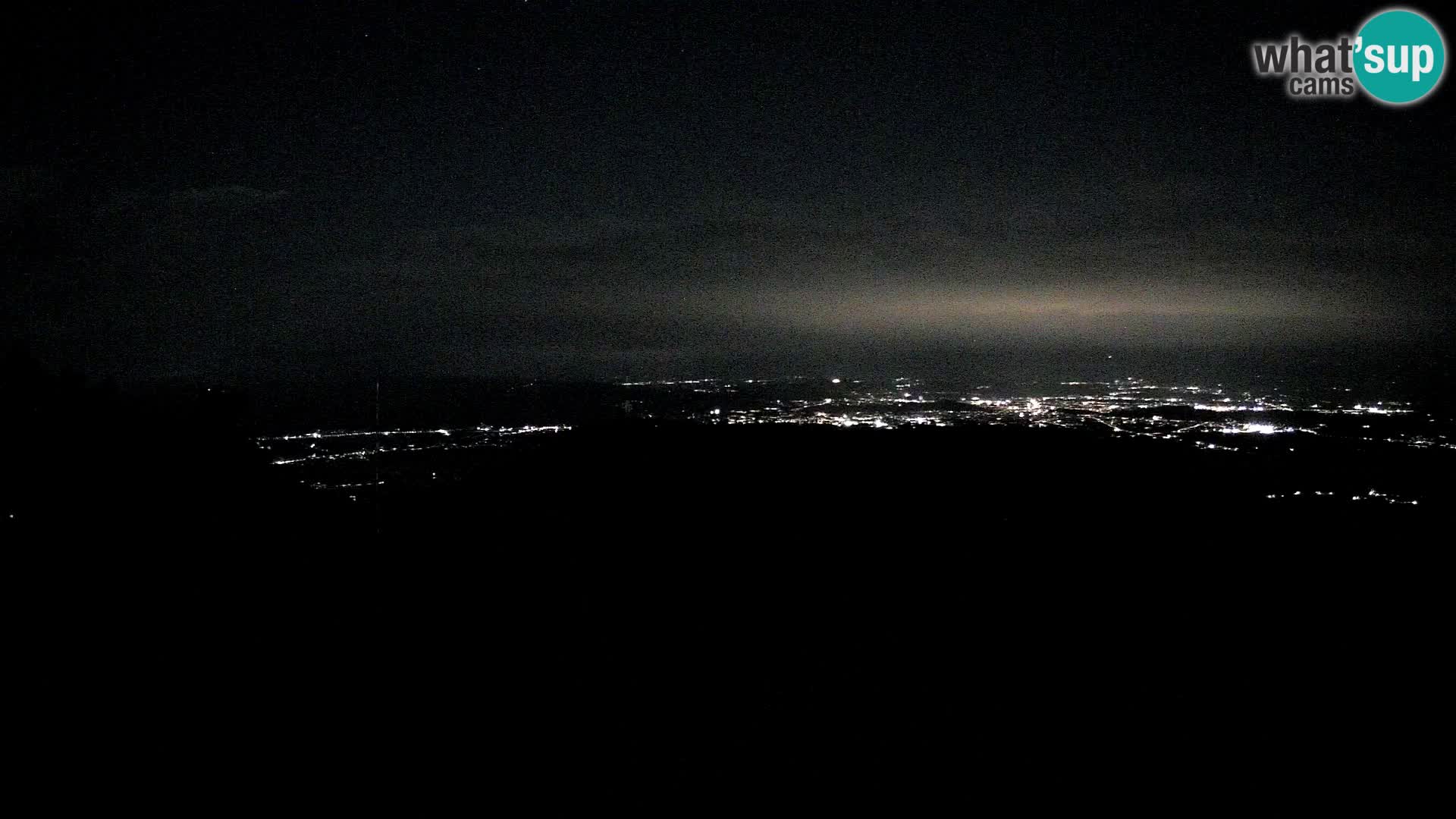 Krim camera refugio de montaña | Vistas a Ljubljana – Eslovenia
