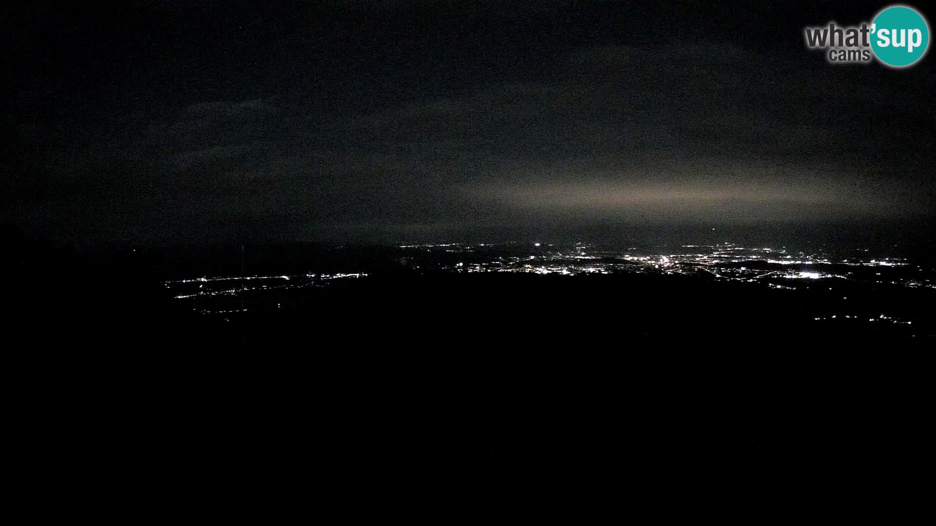 Krim camera refugio de montaña | Vistas a Ljubljana – Eslovenia